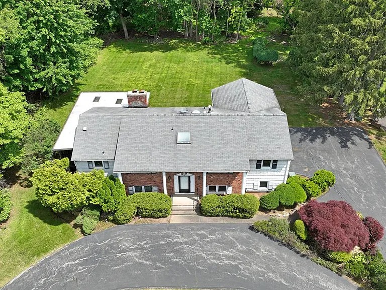 9 Skylark Drive, Spring Valley, NY 10977